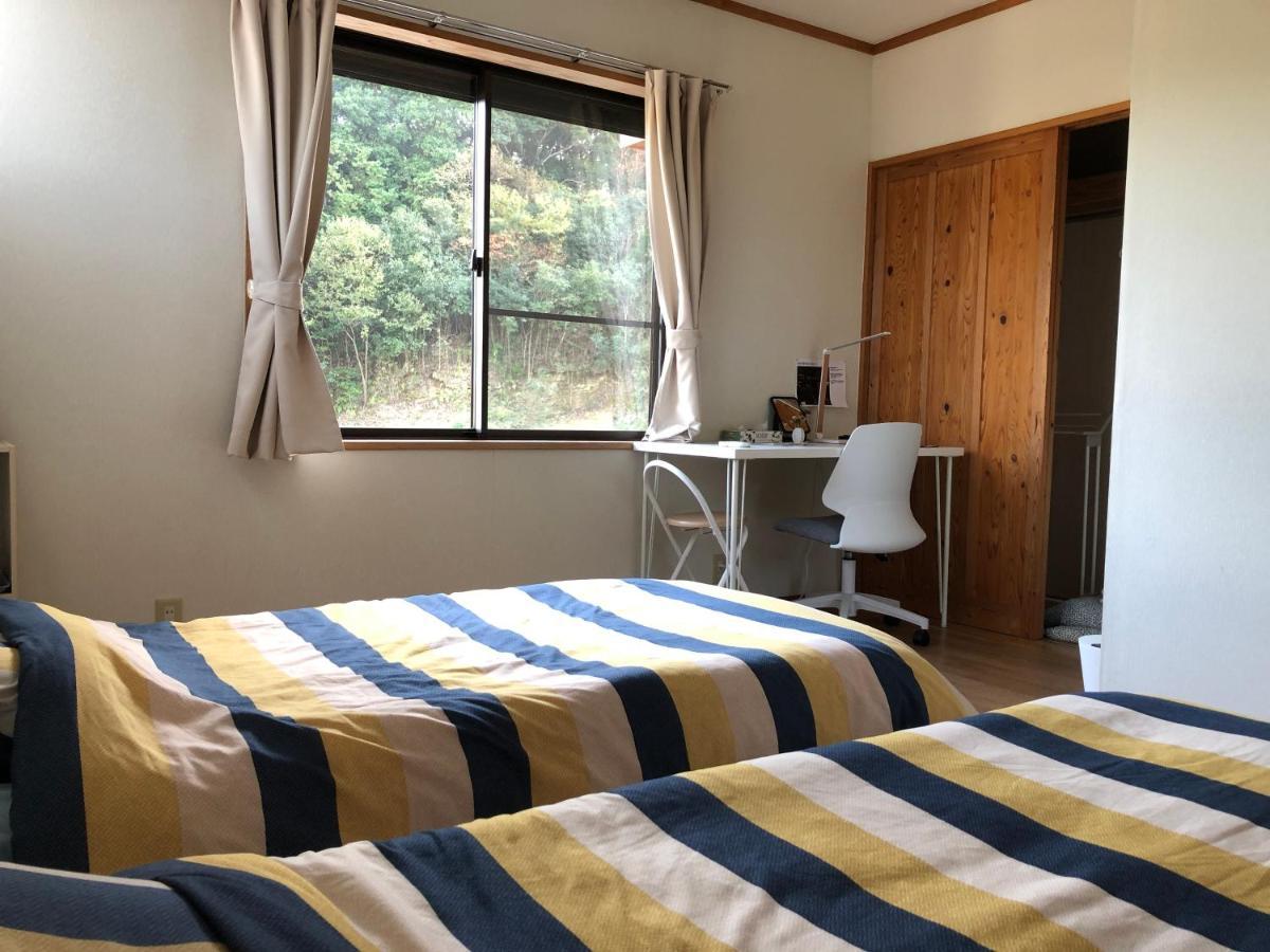 Share Creative&Bed Adonoan Pensionat Takeo Exteriör bild